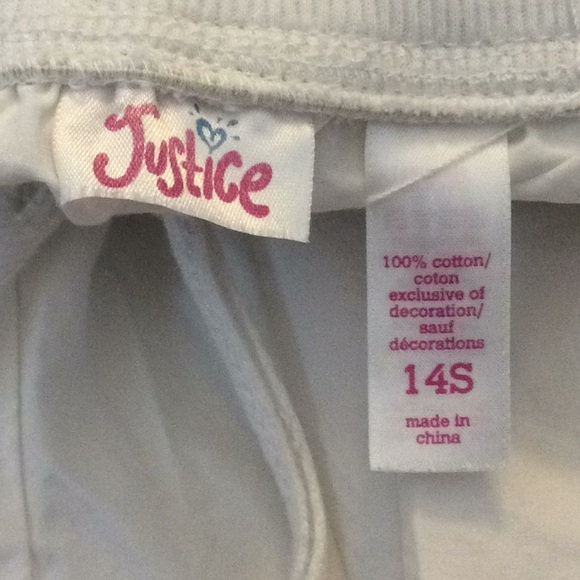 White justice shorts - Picture 2 of 3